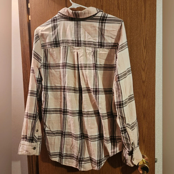 SO Size Large Cozy Plaid Button Down Flannel - Picture 8 of 10